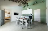 Villa Verdese per Coppie e Famiglie Vicino al Mare Piscina Privata, Veranda,wifi
