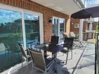 Gemütliche Ferienwohnung in Hooksiel im Wangeland, mit Infrarot Kabine Hotels in Hooksiel