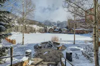 ★★Center Village Condo that Doesn't Feel Like a Rental!★★ Hotel a Copper Mountain
