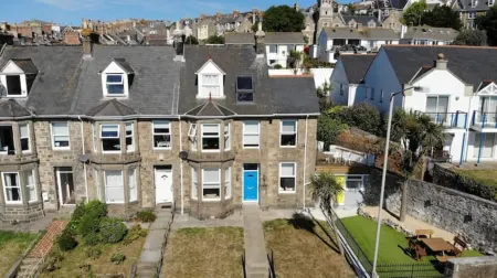 Sunrise Apartment 2 Bed Amazing Location Sea Castle View Cornwall UK