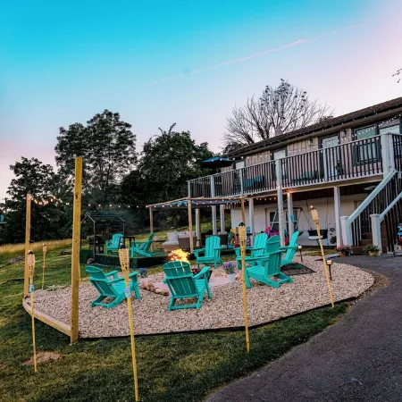 Family friendly mountain view, modern retreat.