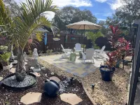 Pool Home with Pool Heater and Hot Tub Near Clearwater and other Fine Beaches. Hotels in Largo