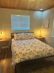 Newly renovated, conveniently located between Nashville and Chattanooga