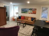 Mayberry & Main - 'The Mayberry Suite' Hotels in Mount Airy