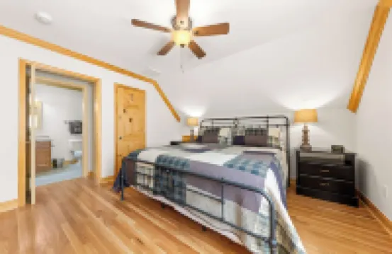 Luxury Home with Amazing Lake and Mountain views, game room, hot tub!