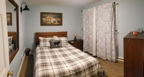 Updated Main St Condo in downtown Ludlow!