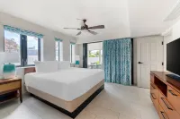 Hilton Vacation Club Royal Palm St. Maarten Hotel dekat Bandara Internasional Putri Juliana