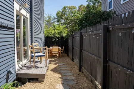 Easiest Location! Rent a Boat, Attend a Wedding! 2600sqft on Main St Meredith