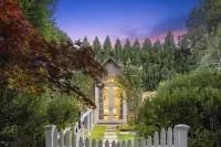 Gorgeously Renovated SH Village 5 bd w/ Large Pool