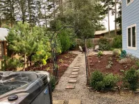 Cozy coastal home near ocean beaches, hiking, and more! Hotels in Port Orford