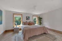 Stunning Brooklyn Brownstone Hotels in Bed-Stuy