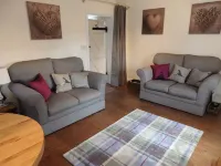 Cosy Cottage With Exposed Beams, Private Garden And Countryside Views