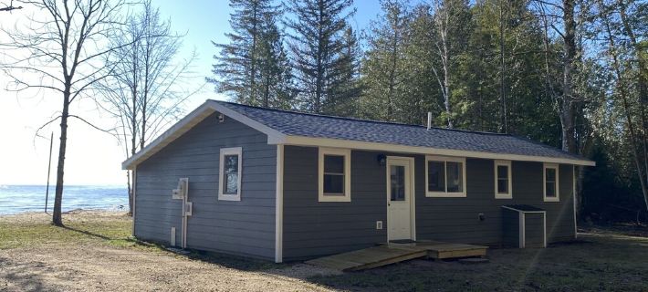 The Cabin at Bursaw Beach Hotels in Schoolcraft County