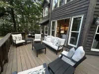 Altitude Adjustment, a beautiful and spacious mountain retreat