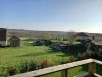 The pigeon fancier's house