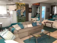 The Art Home. Steps to the Sand in Newport Beach