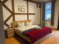 100 square meter apartment with two sleeping areas, terrace, kitchen, bathroom and sauna! Hotels in der Nähe von Circus Putbus