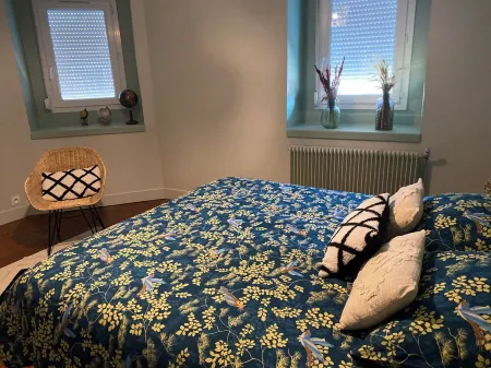 Maison de Gustave Maison de Ville à 3 Minutes de la Plage!