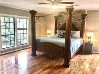 Quiet Farmhouse surrounded by 50 acres