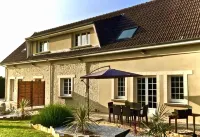 Pleasant Cottage 6 people in the heart of the landing beaches Hotels in Grandcamp-Maisy