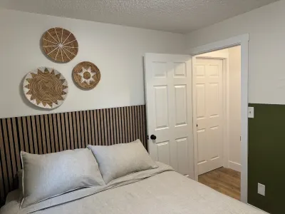 The ANC Nordic Retreat - a Nordic Anchorage Getaway near the Westchester Lagoon Các khách sạn ở 