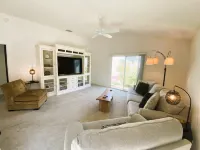 LAST MINUTE OPENINGS, in The Villages, dog-friendly home with golf cart!
