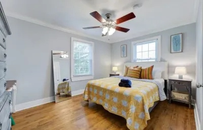 Bexley: pet friendly yard easy walk to Park Circle and 15 minutes to downtown Hotel in zona Kwik Stop