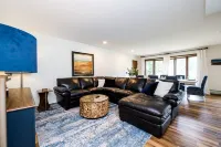 Spacious 4Br Retreat • Private Beach • Heated Outdoor Pool is Open • Golf Cart