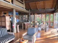 Mountain to Ocean Views Pole House @ Maui Adventure Villa