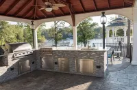 Amazing Lake House on Lake Murray, Columbia w/ Private Dock, Outdoor Kitchen. - 4-Star