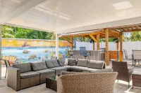 Downtown Cocoa Beach Pool House Paradise! Easy Walk to Beach
