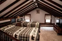 Rustic Mountain Getaway w/ Pool + Hot Tub Near Penn's Creek