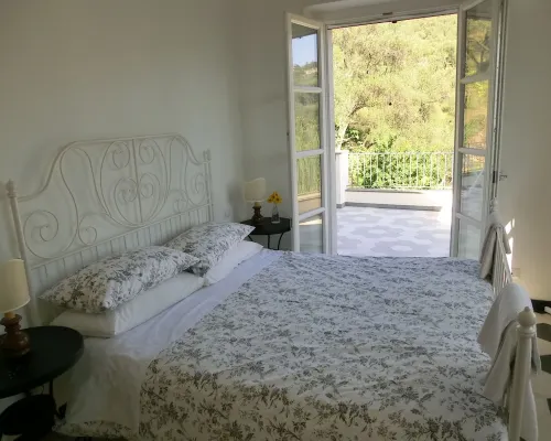 Lovingly Restored Country Farm House in Olive Grove 10 minutes from sea Hotels in Chiavari