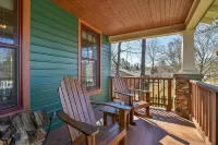 Downtown Brevard - 3 king suites, mountain bike ready, walk!