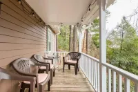 CHARMING Saluda on My Mind – 2min Walk to Downtown