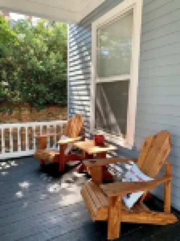 Downtown Blue Manor 2