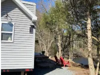 Sweet Suite Tiny House w/ Zen Vibes on Quiet Lake Hotels in Fallsburg