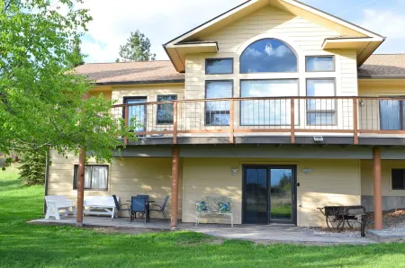 Guests Say:  "METICULOUSLY CLEAN"  and  "ABSOLUTELY BEAUTIFUL Отели в г. Миссоула