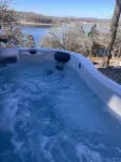 Romantic Getaway on Table Rock Lake.  Amazing sunset views and hot tub access!