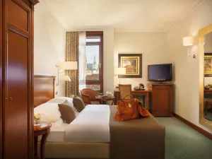 Best Western Premier Hotel Astoria