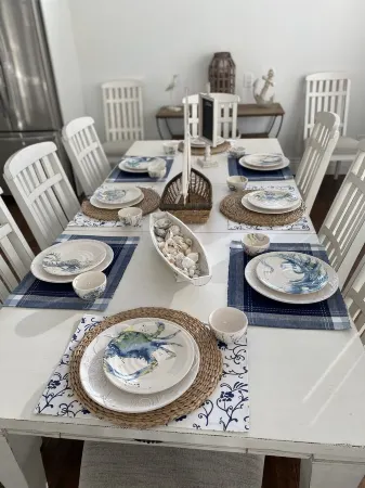 Oceanfront at Sandy Point Shores. Отели рядом с достопримечательностью «Silver Reef Casino»