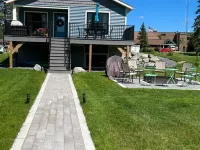 On the Chain, near downtown, close to trails, private dock, dog-approved! 🌊 🌞 🐶 Hotels in Eagle River