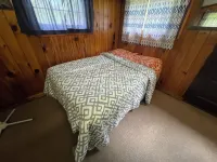 Cabin 2 'Waterfall' 2 BR, 5-6 pp, access to boats!