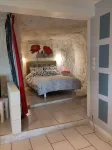 Gite Troglodyte Atypique - Garden Suite, Loire view - near the castles