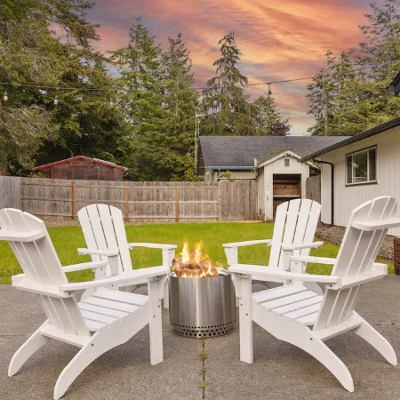 Year Round Fun - Dog Friendly!