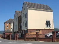 Luxury beachfront pet friendly 3 bed townhouse