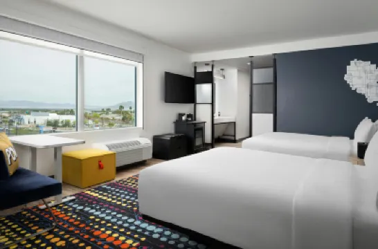 Aloft Henderson Hotels near Henderson Pavilion