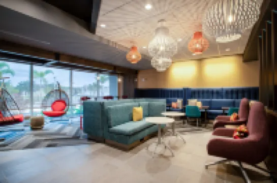 Tru by Hilton Bradenton I-75