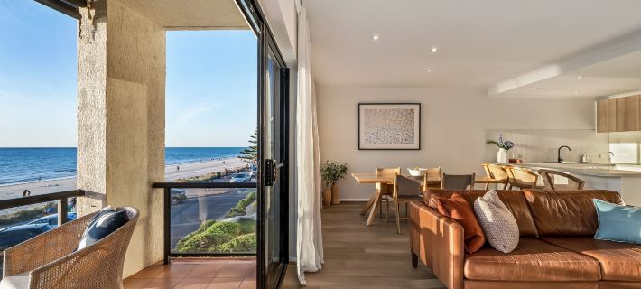 Sol Sands: Oceanfront | Balcony | Henley Beach Các khách sạn ở Adelaide