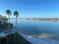 Water Views, Private Beach, Luxury Condo